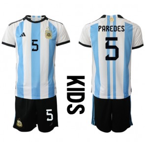 Argentina Leandro Paredes #5 kläder Barn VM 2022 Hemmatröja Kortärmad (+ korta byxor)